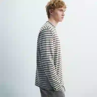 URBAN REVIVO UR T T_