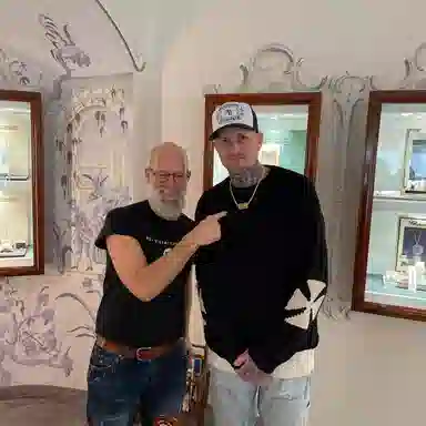 Askyurself Cross Hem Knit Sweater Black