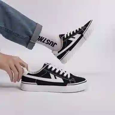 Warrior Canvas Shoes