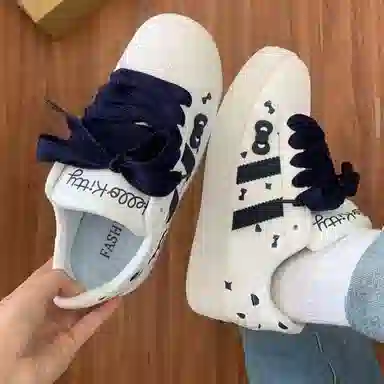 超纤皮 小众设计可爱蝴蝶结潮流时尚休闲百搭青春学院风 耐磨透气轻便 低帮 生活休闲鞋 女款