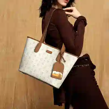 NUCELLE PVC Tote