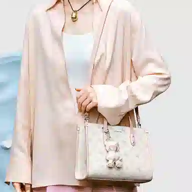NUCELLE PVC
