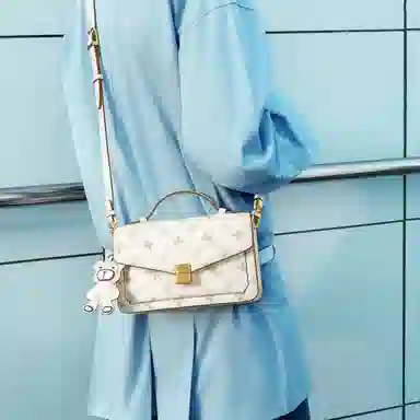 NUCELLE PVC