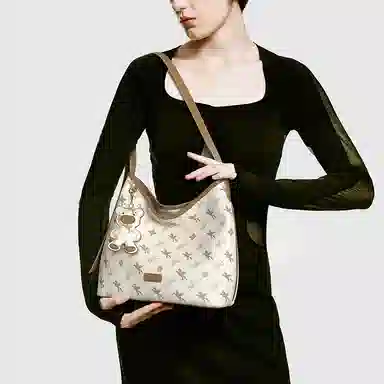 NUCELLE PVC HOBO
