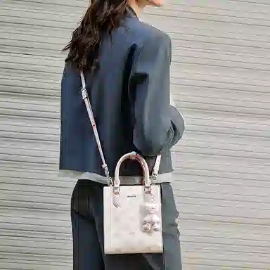 NUCELLE PVC