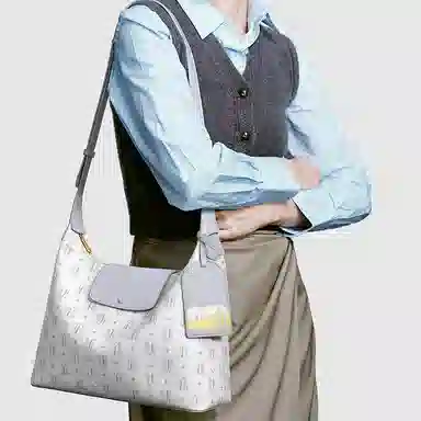 NUCELLE HOBO PVC