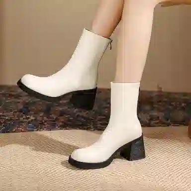 DAPHNE PU 6cm