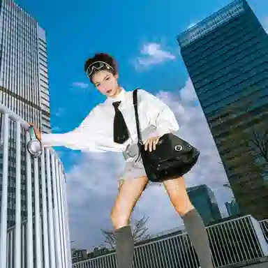 JELLYTOYBOY Pillow Bag Black