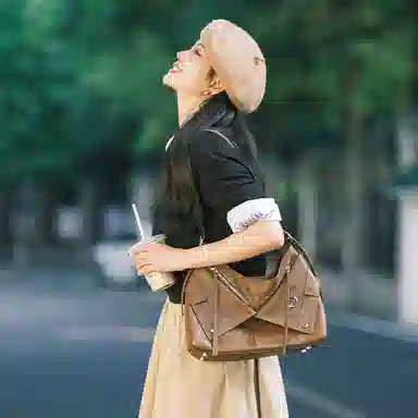 JELLYTOYBOY Hobo Bag Black/Brown