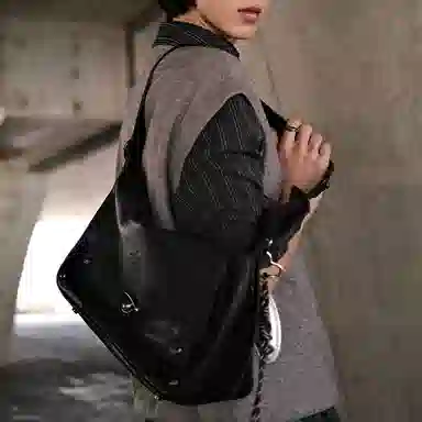 JELLYTOYBOY Pillow Bag Black