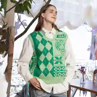 Ed Hardy Logo Sweater Vest