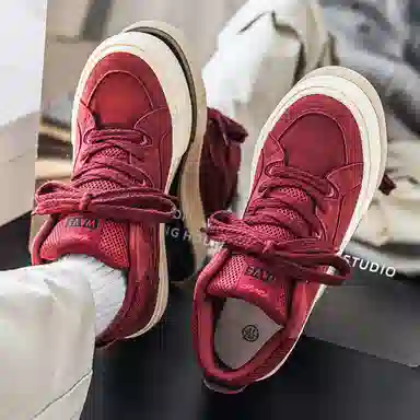 MESUCA Low Top Sneakers