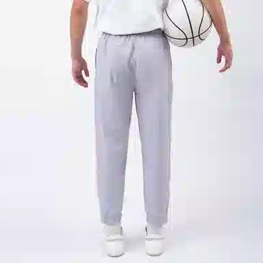 SWISH THE BALL IN Logo