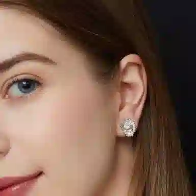 QUANDO Mysterious Face S925 Silver Studs