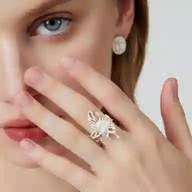 QUANDO Black Butterfly Ring