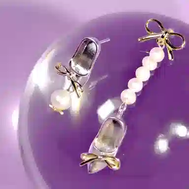 QUANDO Silver Earrings