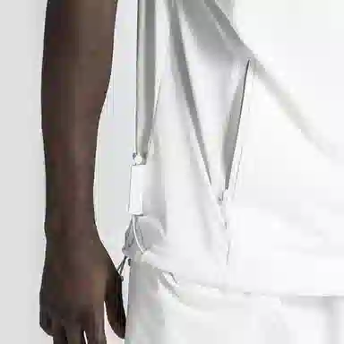 NORVINCY T