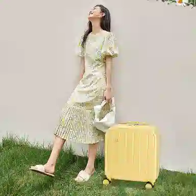 CROSSGEAR 18 ABS+PC 18