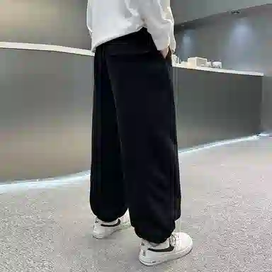 黑恐龙牛仔裤 舒适长裤宽松