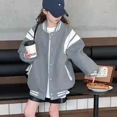 黑恐龙棒球服 撞色正肩外套 青少年