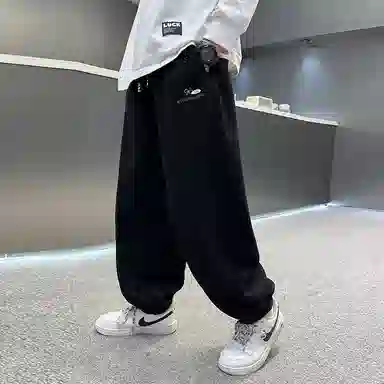 黑恐龙牛仔裤 舒适长裤宽松