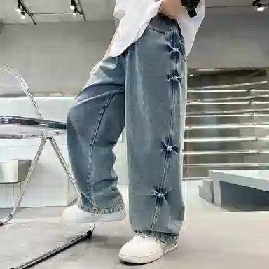 黑恐龙牛仔裤 潮流