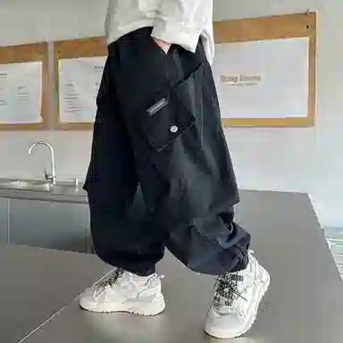 黑恐龙牛仔裤 舒适中大童秋季酷