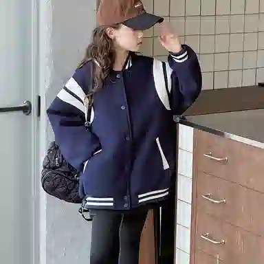 黑恐龙棒球服 撞色正肩外套 青少年