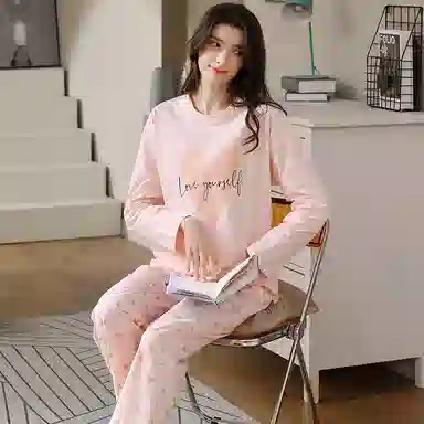 Huggy Kissy Cotton Crewneck Pajama Set Light Pink