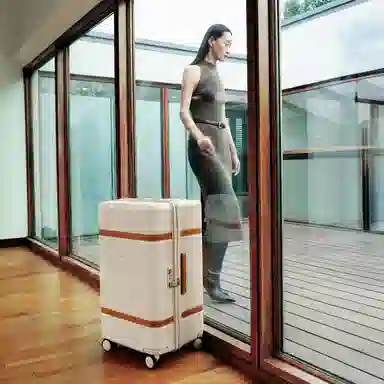 ECHOLAC TRUNK PC 2630