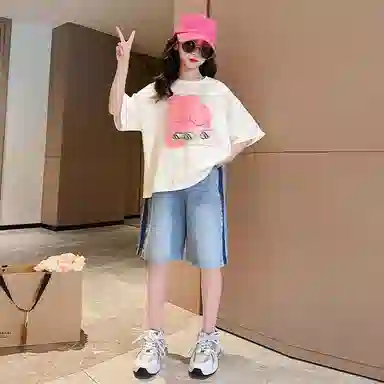 大童 蓝精灵 圆领短袖上衣舒适亲肤柔软纯色五分裤休闲运动套装 白色