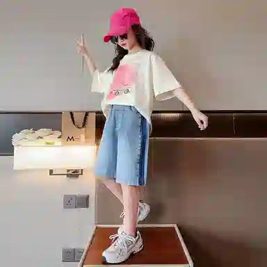 大童 蓝精灵 圆领短袖上衣舒适亲肤柔软纯色五分裤休闲运动套装 白色