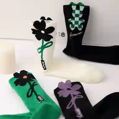 品彩 薄款透气立体花朵中筒袜 女款