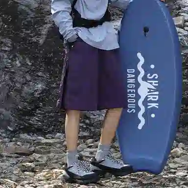 沐诚阳译 山系美式风侧边网眼速干透气百搭网眼拼接设计速干轻薄系带透气简约舒适五分裤休闲短裤 男女同款