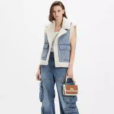 CHARLESKEITH ck PinkCamel