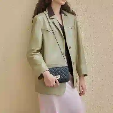 CHARLES&KEITH Quilted Chain Bag Small