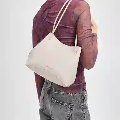 CHARLES&KEITH Oat Toffee Shoulder Bag Medium