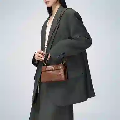 CHARLESKEITH ck PU BLUSHBlackIvory