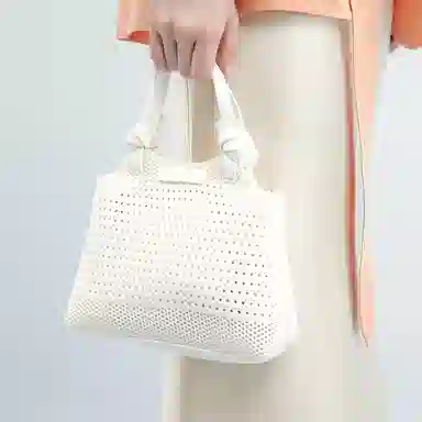 CHARLESKEITH PU ckTote WhiteMultiSand