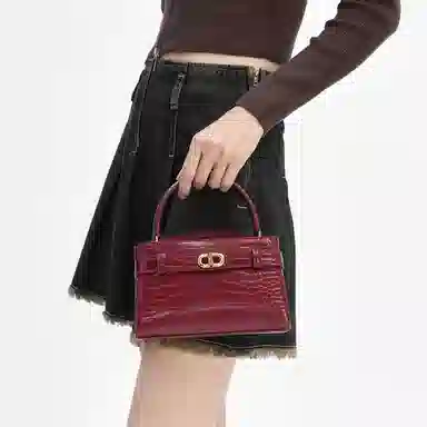 CHARLESKEITH ck PU BLUSHBlackIvory