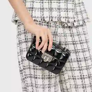 CHARLESKEITH CK NoirPinkSilver