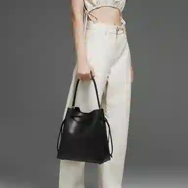 CHARLESKEITH Jet BlackBeige