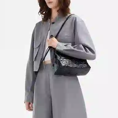 CHARLESKEITH ck CreamNoirGrey
