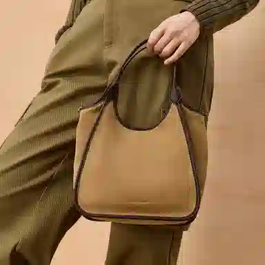 CHARLESKEITH ck Sahara Sand