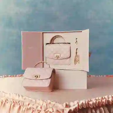 CHARLES&KEITH Winged Chain Bag Cotton Candy Pink