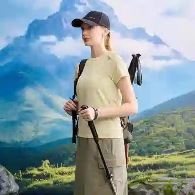 SPYDER TRAINING HIKING T