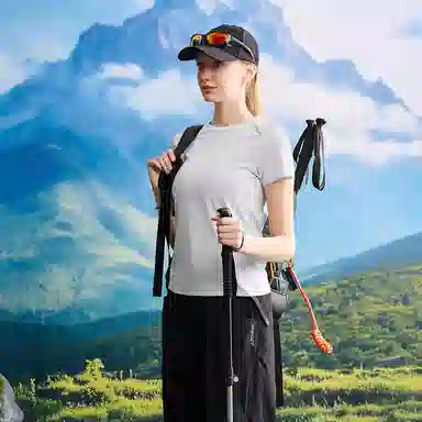 SPYDER TRAINING HIKING T