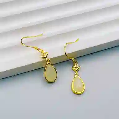 幸囍礼 元宝水滴 清冷感中式 高级极简风耳坠 和田玉耳环 青白玉 男女同款情侣款