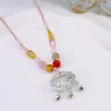 幸囍礼 【原创设计】国风平安锁福字长命锁编绳链 甜美彩色手工编织转运珠 岁岁平安甜美少女感粉色编绳锁骨链 玉髓 玉石项链 女款