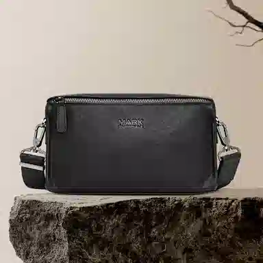 Fairwhale Crossbody Bag Black